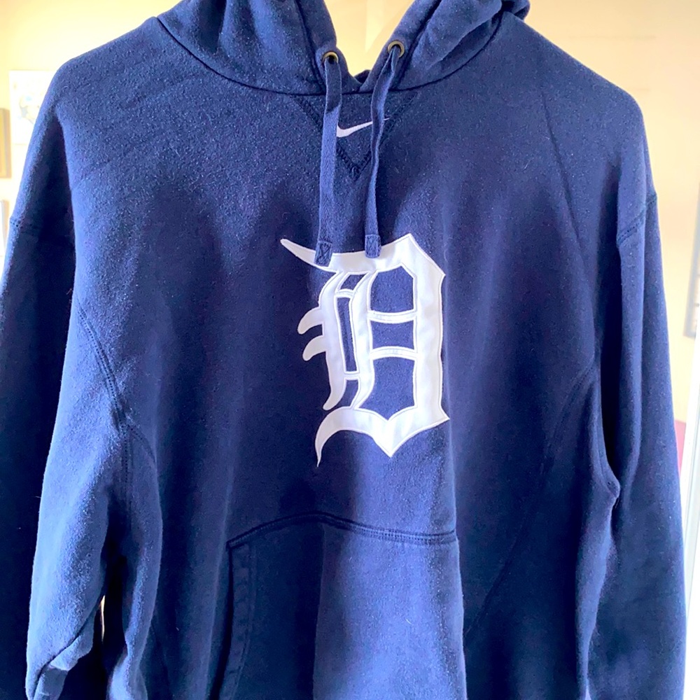 Detroit tigers Nike sweater